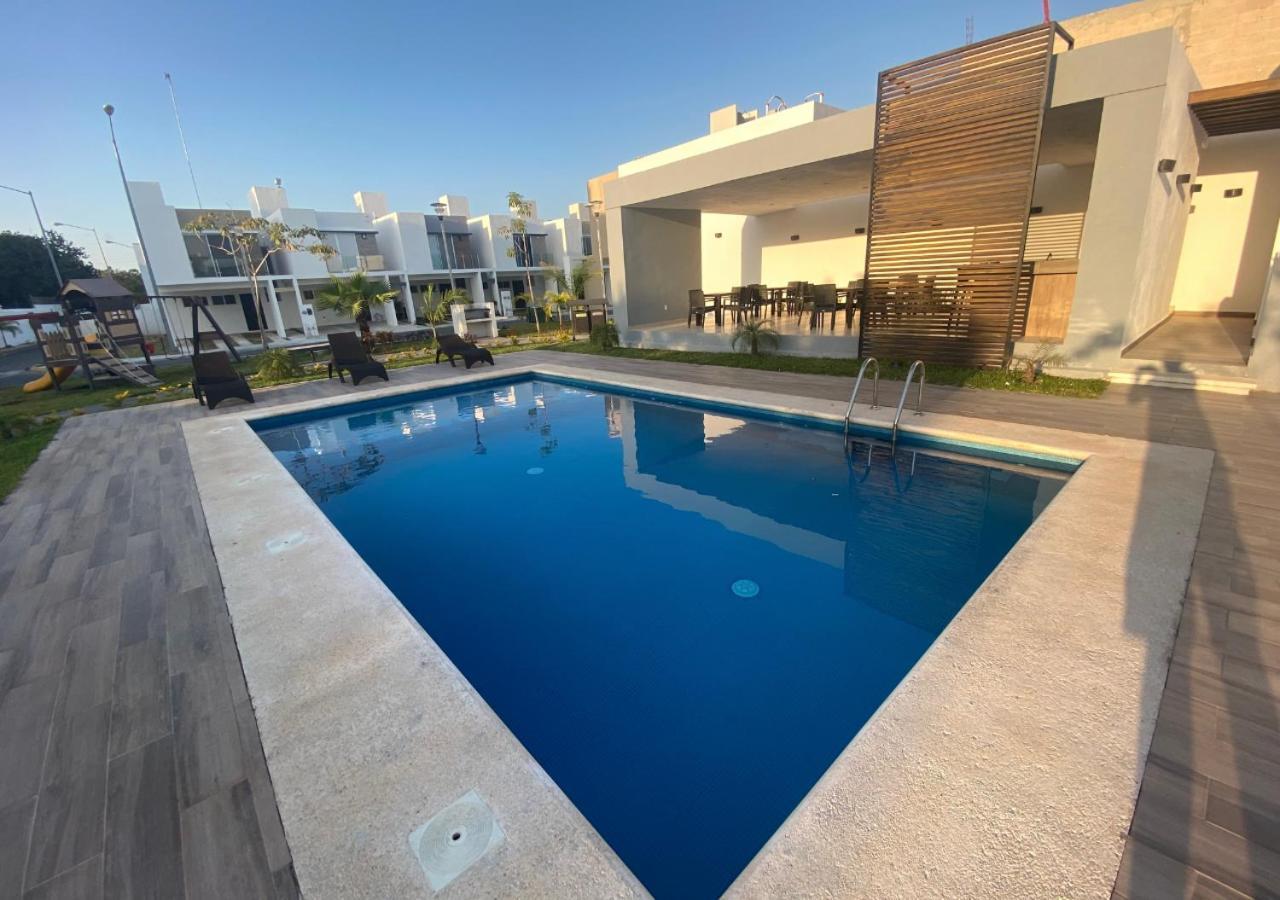 Casa Familiar En Condominio Privado Cerca De Playa 칸쿤 외부 사진