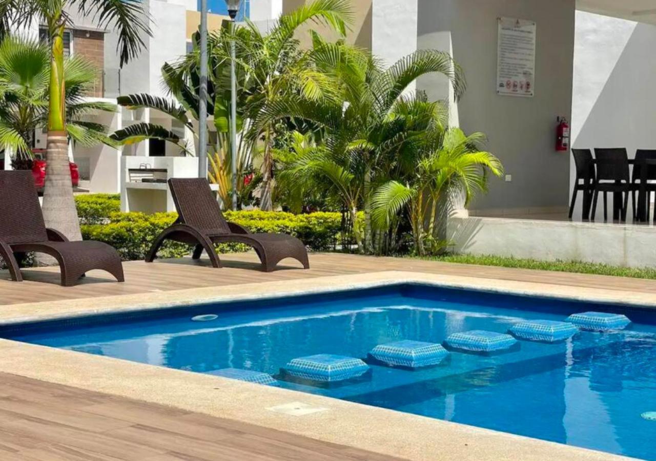 Casa Familiar En Condominio Privado Cerca De Playa 칸쿤 외부 사진